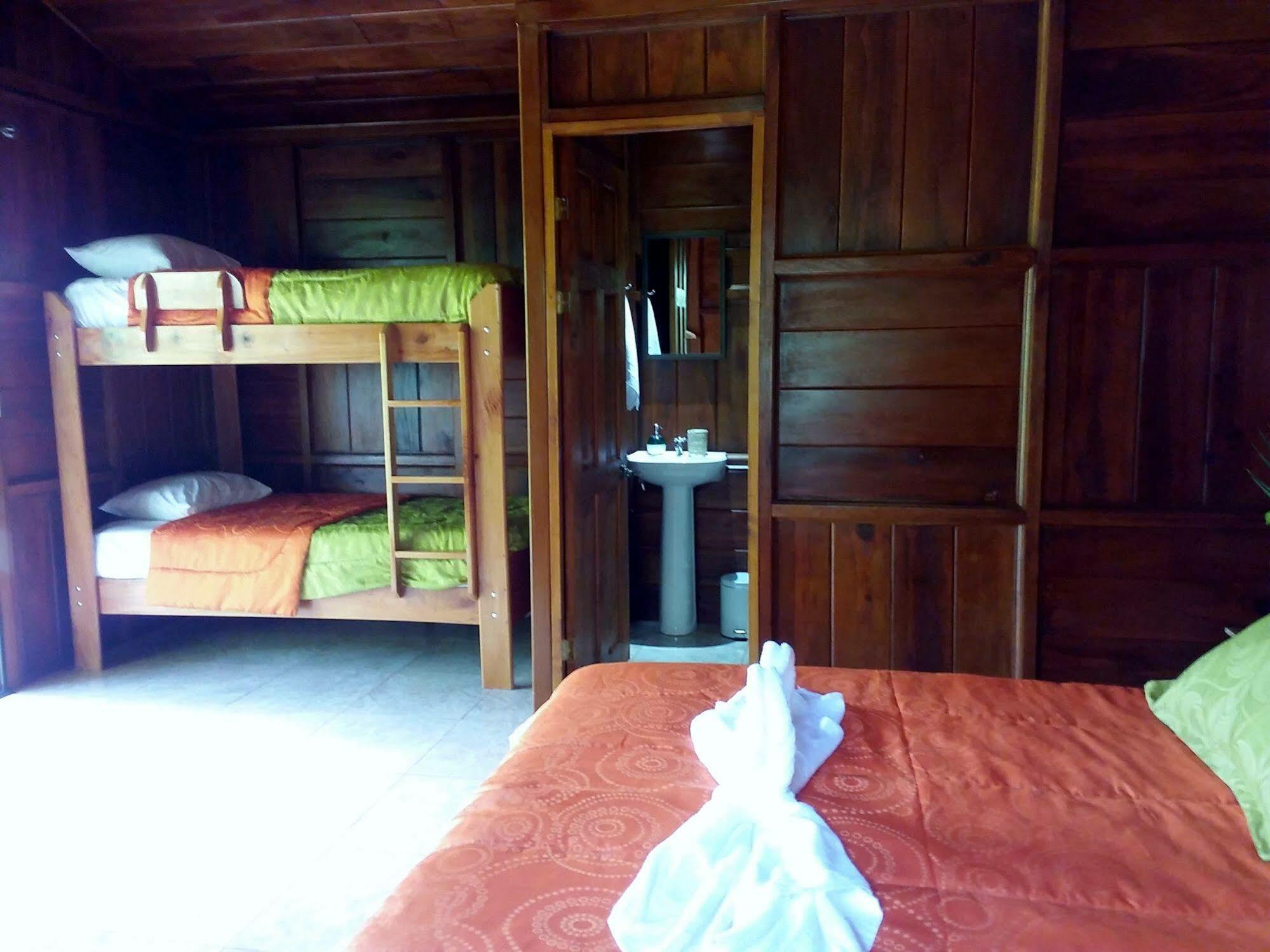 Rancho De Lelo Ecolodge Monteverde Esterno foto